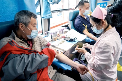 瀘天化股份公司開展無償獻(xiàn)血活動