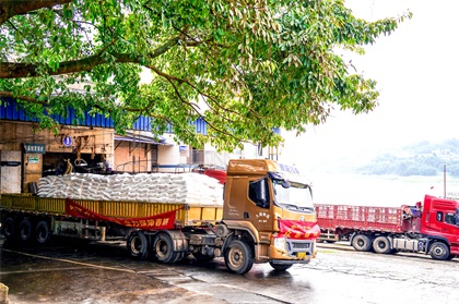 瀘天化股份公司開足馬力生產(chǎn)大寫企業(yè)擔當