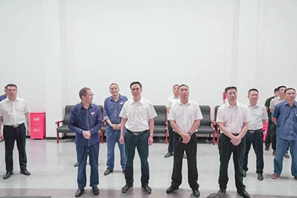 瀘州市委副書記、市長余先河率隊到瀘天化股份公司督導檢查“迎大運·保安全·防災(zāi)害”工作情況