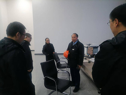 瀘天化股份公司黨委書記、董事長廖廷君到指揮中心調(diào)研指導(dǎo)工作