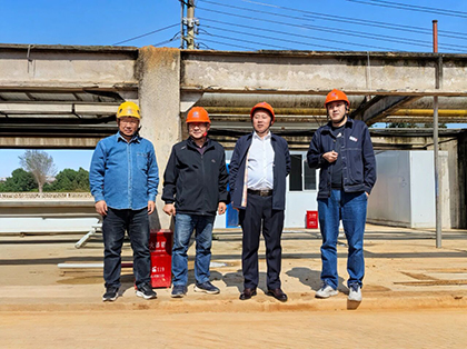 瀘天化股份公司黨委書記、董事長(zhǎng)廖廷君一行到公司化工園區(qū)建設(shè)項(xiàng)目現(xiàn)場(chǎng)檢查指導(dǎo)工作